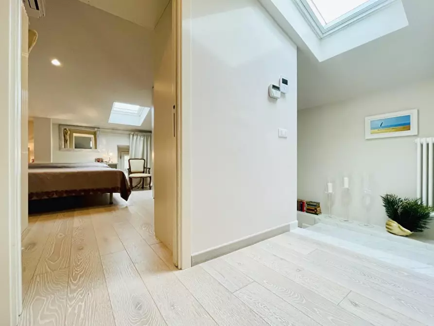 Immagine 39 di Villa in vendita  a Forte Dei Marmi