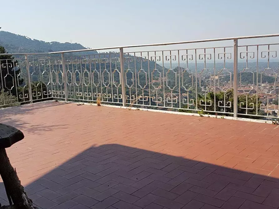 Immagine 3 di Casa indipendente in vendita  a Massa