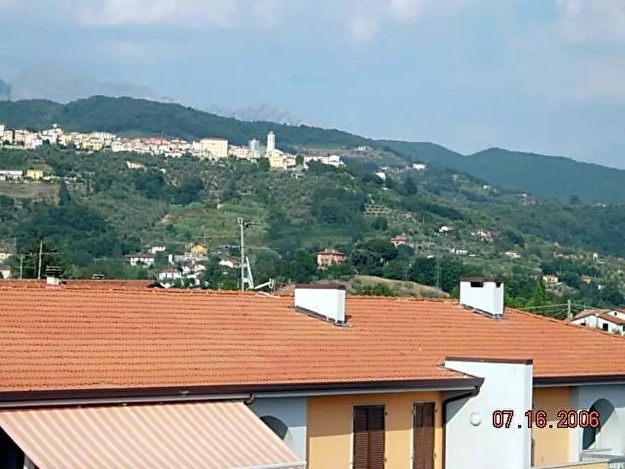 Immagine 14 di Appartamento in vendita  a Fosdinovo