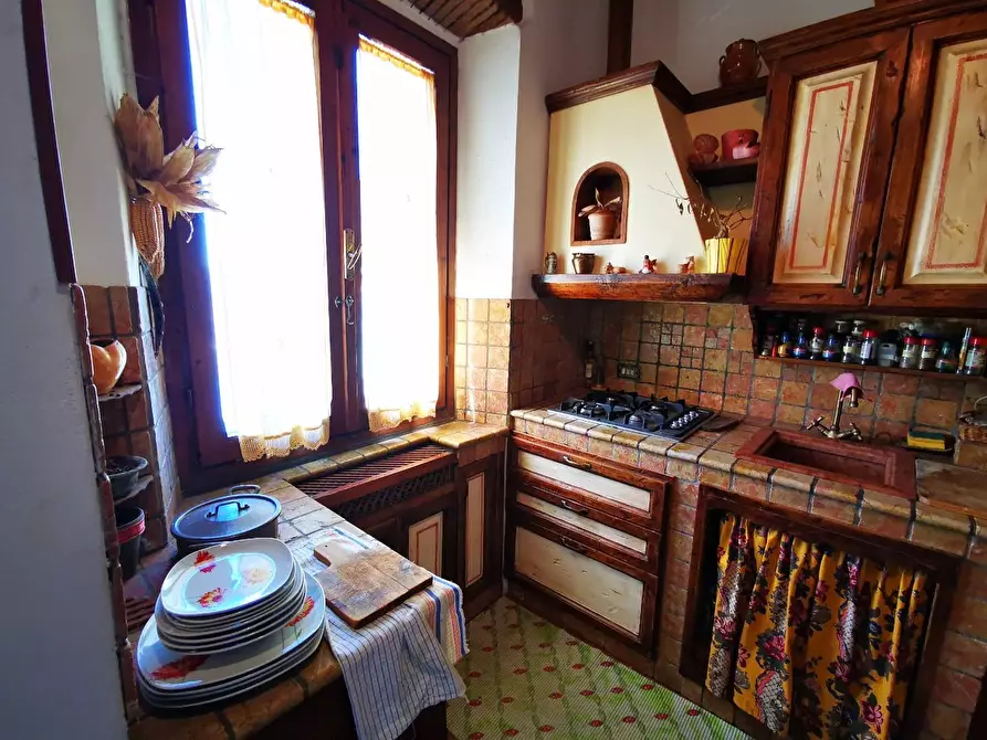 Immagine 6 di Appartamento in vendita  a Livorno