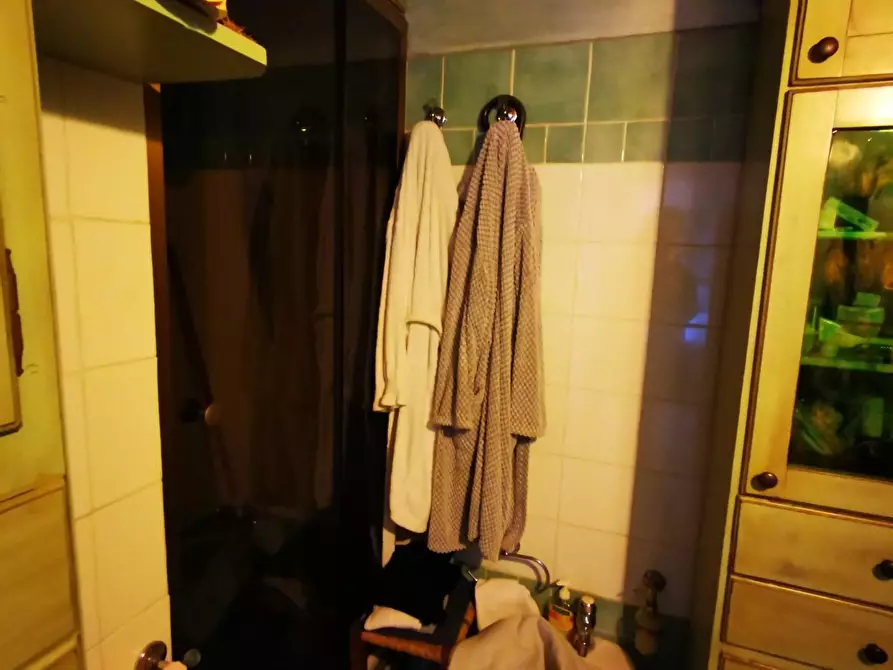 Immagine 8 di Appartamento in vendita  a Livorno