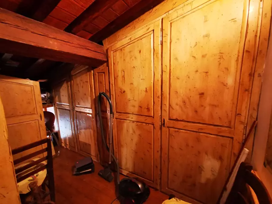 Immagine 10 di Appartamento in vendita  a Livorno