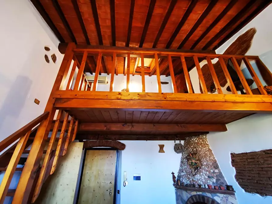 Immagine 7 di Appartamento in vendita  a Livorno