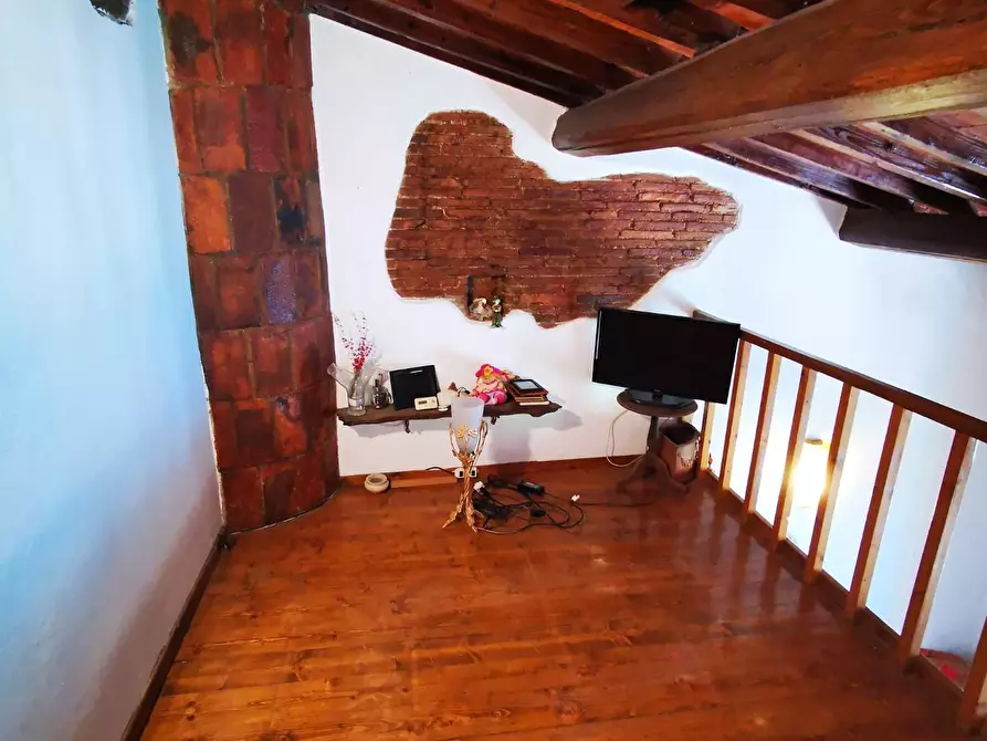 Immagine 9 di Appartamento in vendita  a Livorno