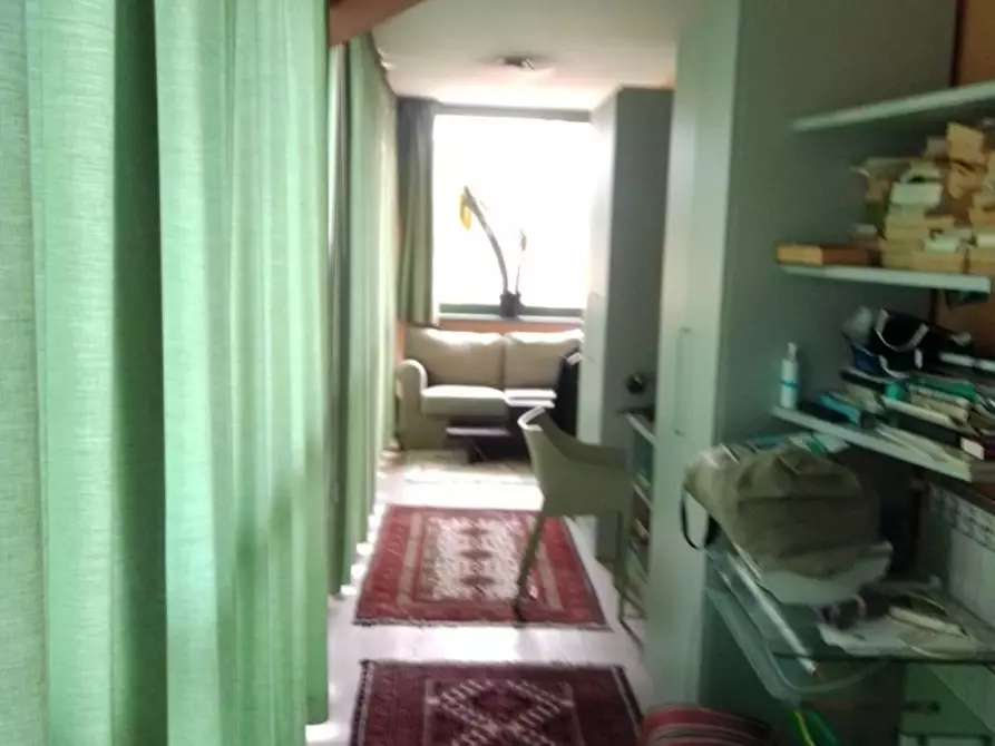 Immagine 9 di Mansarda in vendita  a Massa