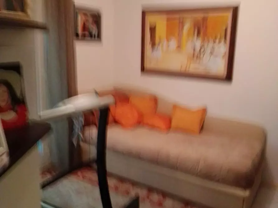 Immagine 14 di Mansarda in vendita  a Massa