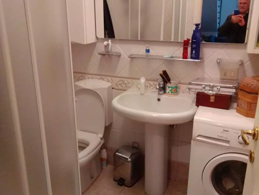 Immagine 7 di Mansarda in vendita  a Massa