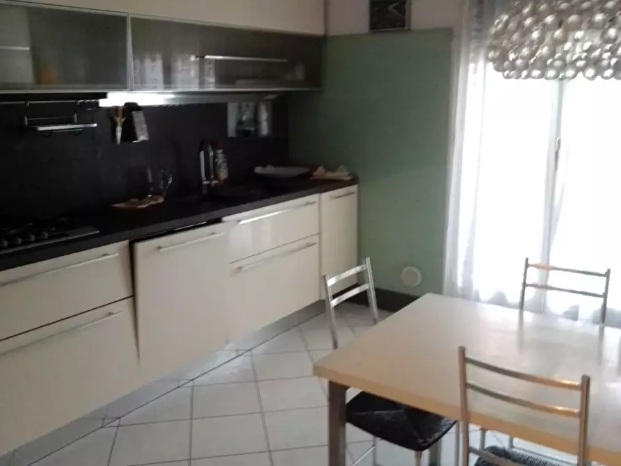 Immagine 3 di Mansarda in vendita  a Massa