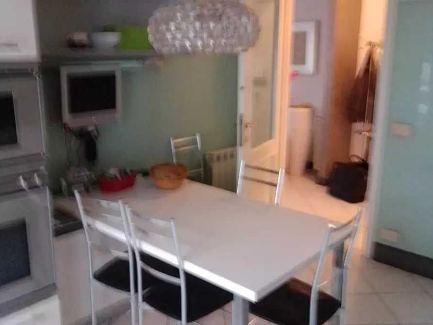 Immagine 4 di Mansarda in vendita  a Massa