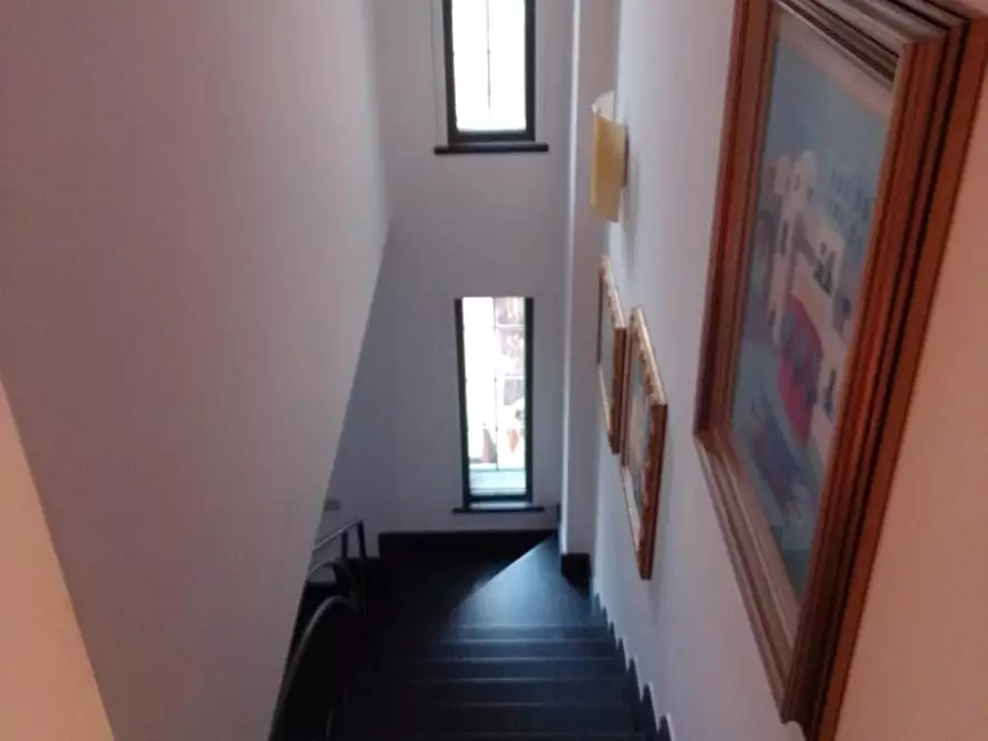 Immagine 8 di Mansarda in vendita  a Massa