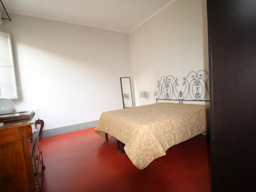 Immagine 23 di Appartamento in affitto  a Lucca