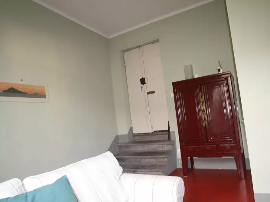 Immagine 7 di Appartamento in affitto  a Lucca