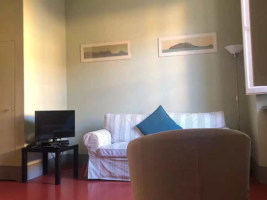 Immagine 16 di Appartamento in affitto  a Lucca
