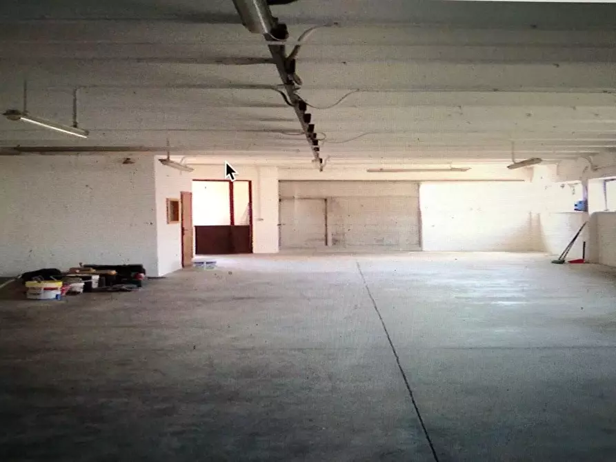 Immagine 3 di Laboratorio in affitto  a San Miniato