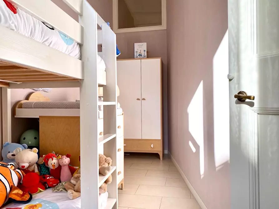 Immagine 14 di Appartamento in vendita  a Massa