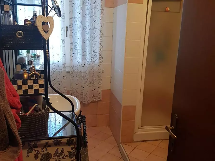 Immagine 5 di Appartamento in affitto  a Pontedera