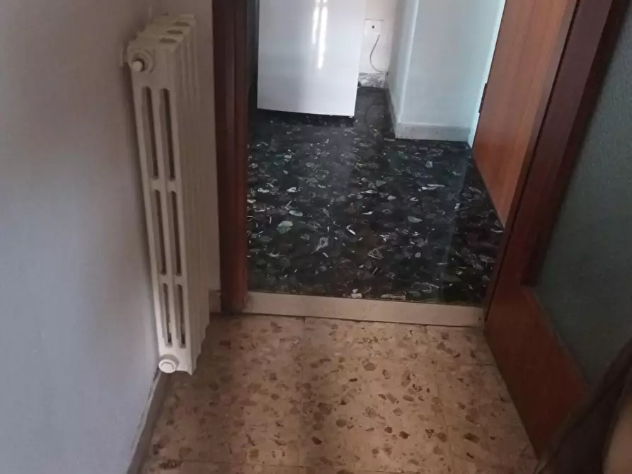 Immagine 6 di Appartamento in affitto  a Pontedera