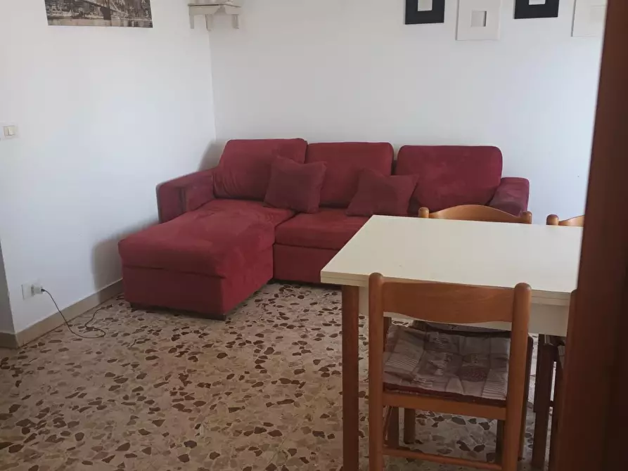 Immagine 2 di Appartamento in affitto  a Pontedera