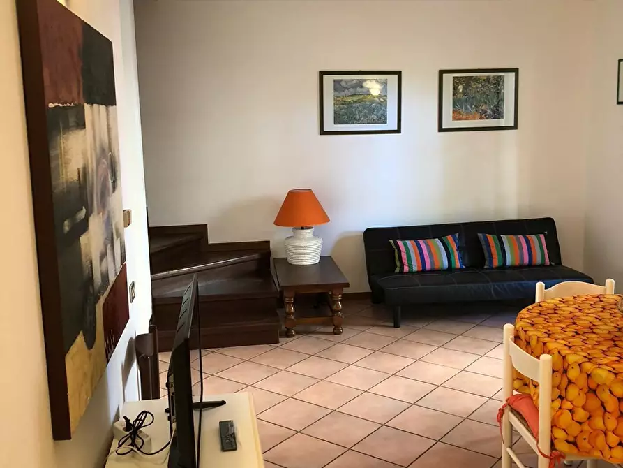 Immagine 7 di Casa semindipendente in vendita  a Massa