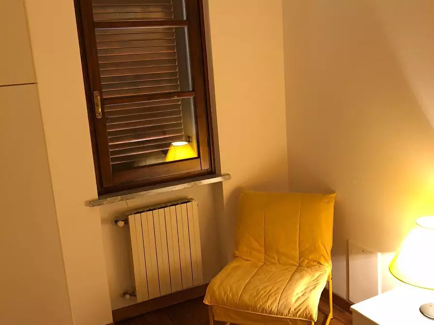 Immagine 15 di Casa semindipendente in vendita  a Massa