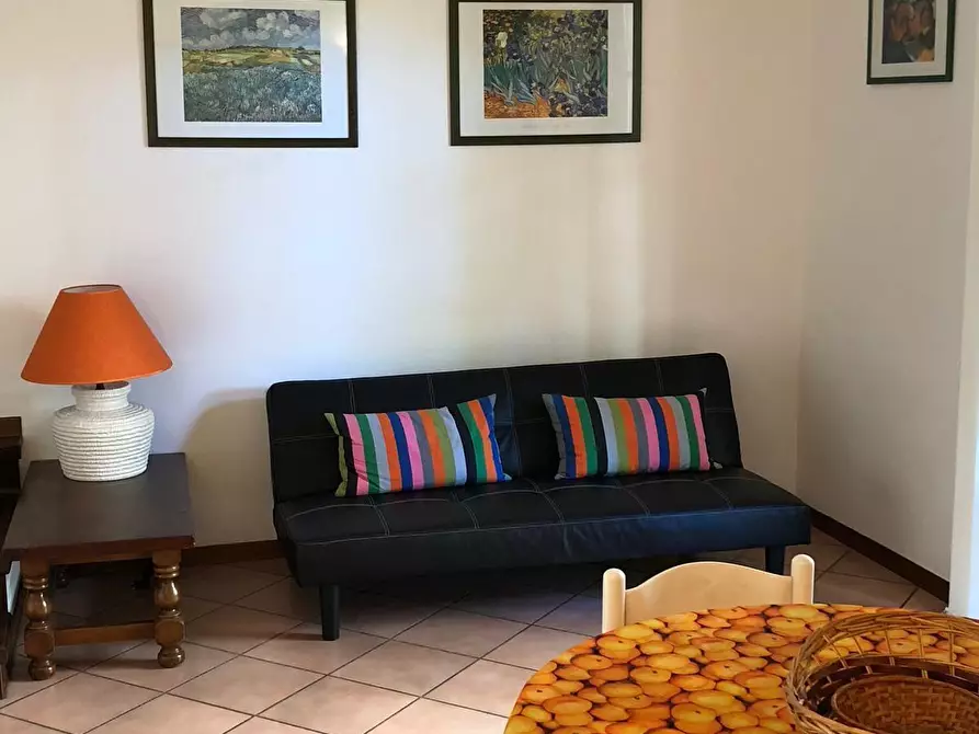 Immagine 6 di Casa semindipendente in vendita  a Massa