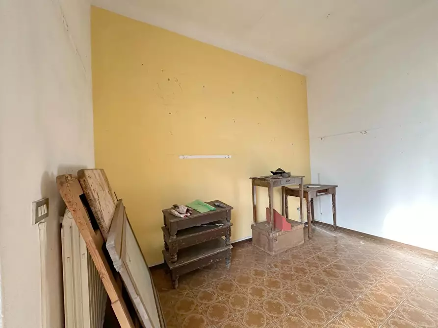 Immagine 15 di Casa semindipendente in vendita  a Lucca