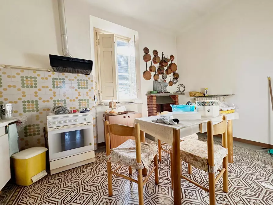 Immagine 25 di Casa semindipendente in vendita  a Lucca