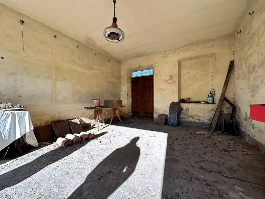 Immagine 9 di Casa semindipendente in vendita  a Lucca