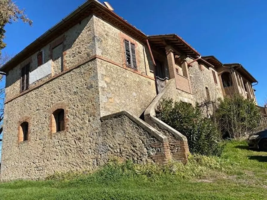 Immagine 10 di Terratetto in vendita  a Monteriggioni