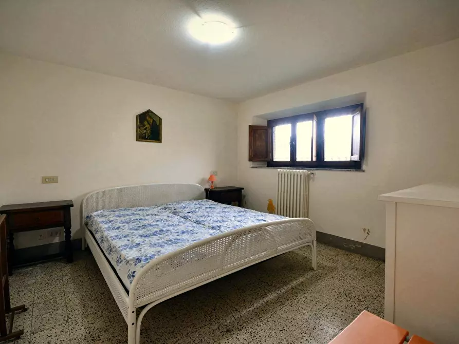 Immagine 10 di Villa in vendita  a Lucca