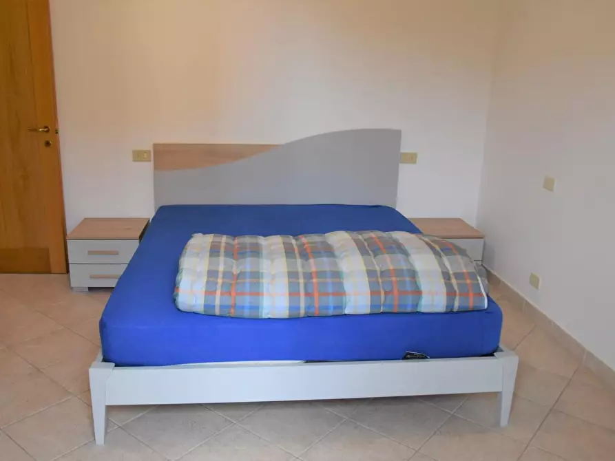 Immagine 14 di Appartamento in affitto  a Massa