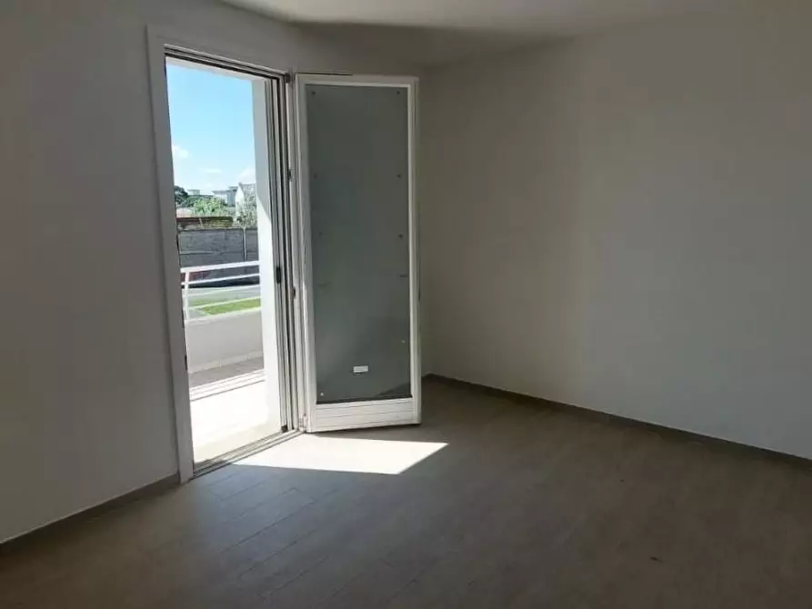 Immagine 40 di Villetta a schiera in vendita  a Empoli