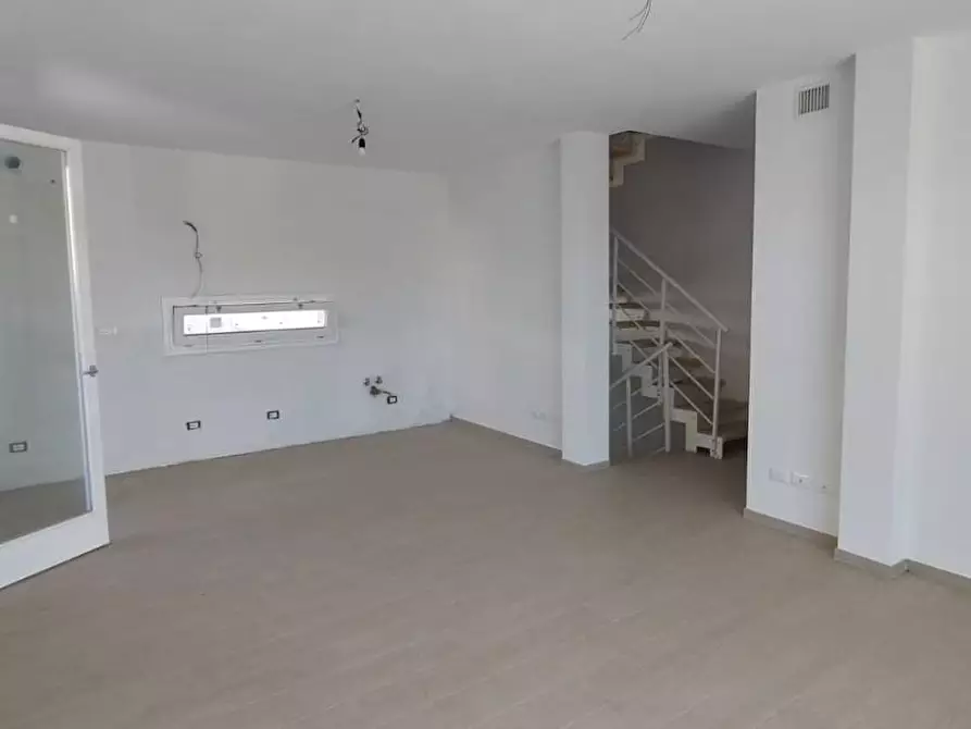 Immagine 33 di Villetta a schiera in vendita  a Empoli