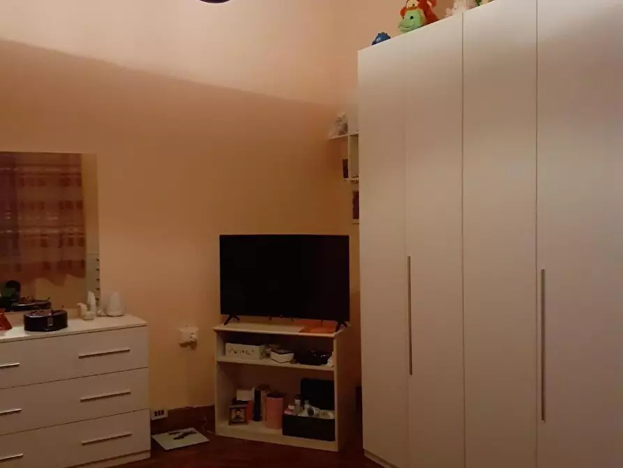 Immagine 18 di Porzione di casa in vendita  a Cascina