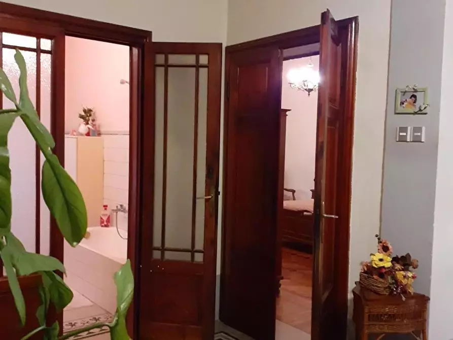 Immagine 8 di Porzione di casa in vendita  a Cascina