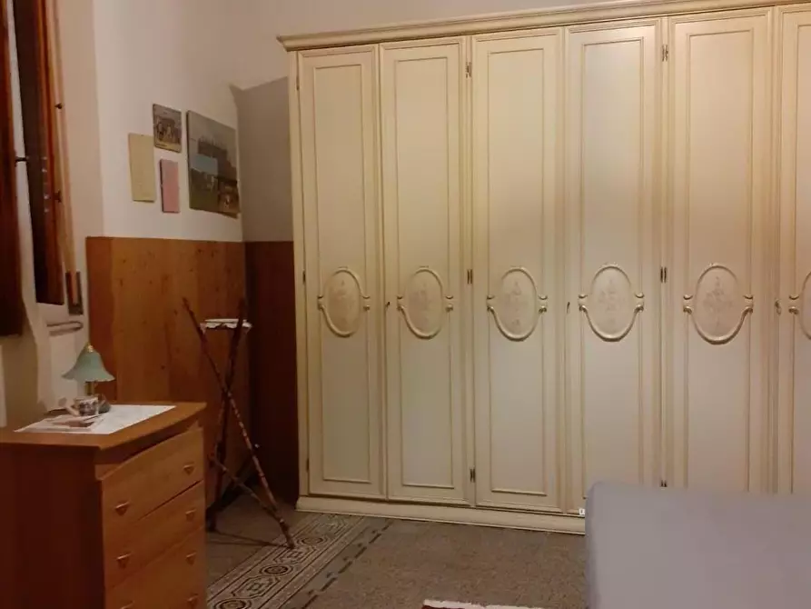 Immagine 24 di Porzione di casa in vendita  a Cascina