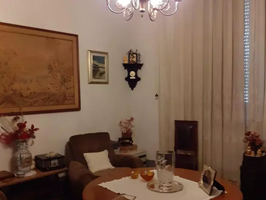 Immagine 13 di Porzione di casa in vendita  a Cascina