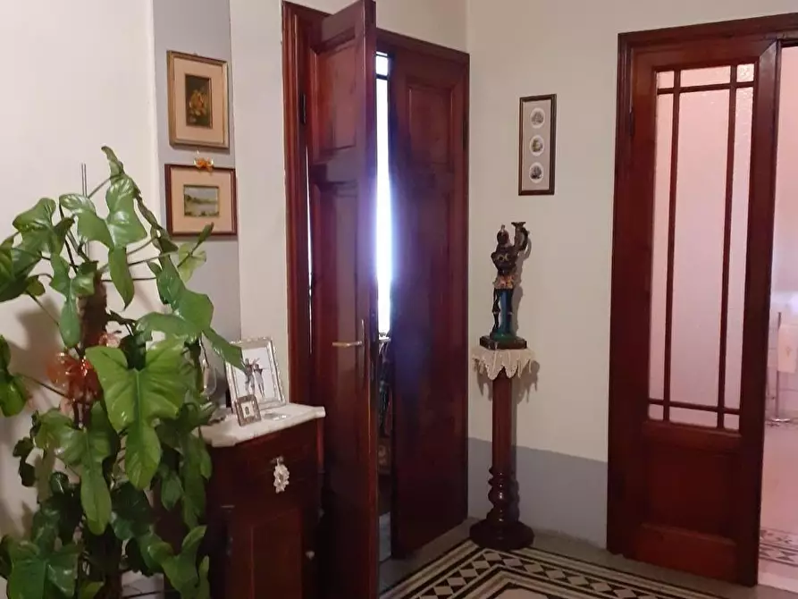 Immagine 11 di Porzione di casa in vendita  a Cascina