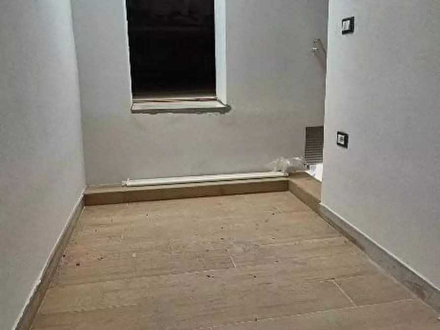 Immagine 28 di Villa in vendita  a Cascina