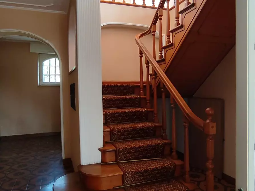 Immagine 14 di Villa in vendita  a Rosignano Marittimo