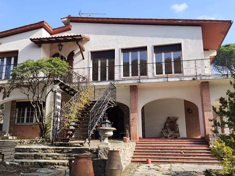 Immagine 16 di Villa in vendita  a Rosignano Marittimo