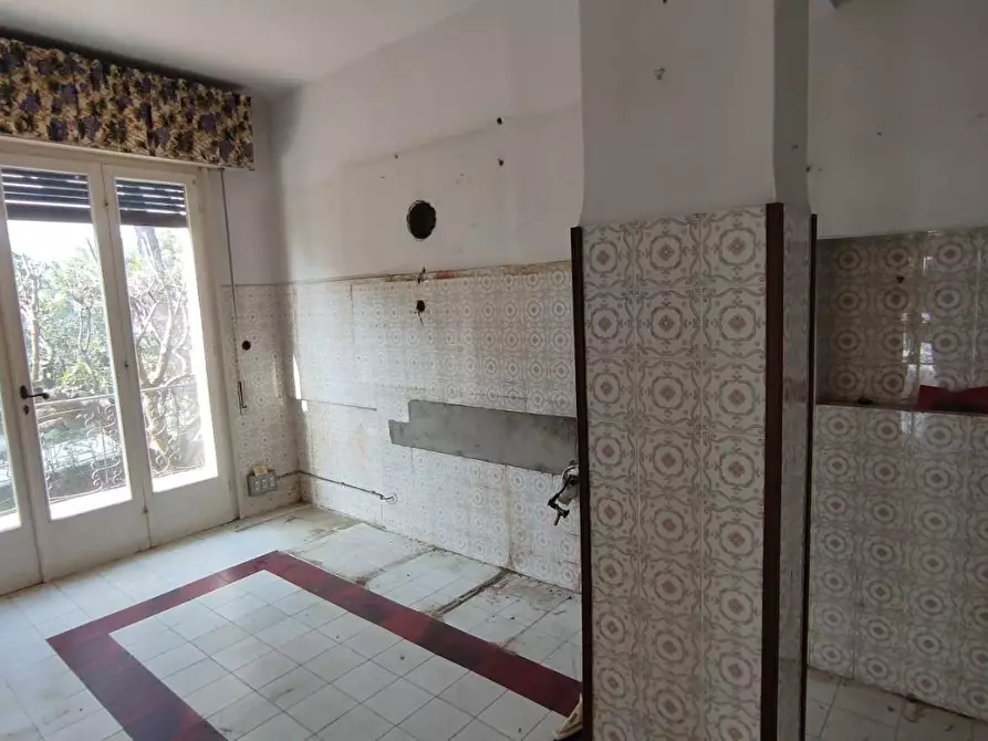 Immagine 5 di Villa in vendita  a Rosignano Marittimo