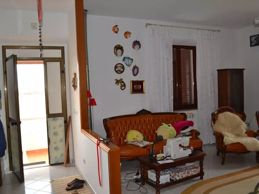 Immagine 12 di Casa indipendente in vendita  a Campiglia Marittima