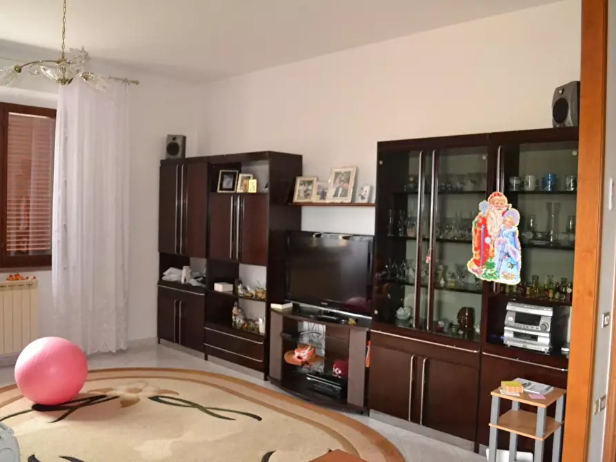 Immagine 13 di Casa indipendente in vendita  a Campiglia Marittima