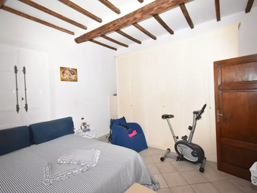 Immagine 11 di Appartamento in vendita  a Buti