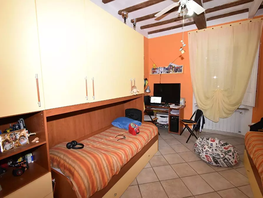 Immagine 12 di Appartamento in vendita  a Buti