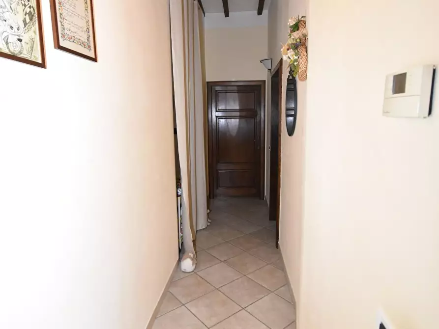 Immagine 9 di Appartamento in vendita  a Buti