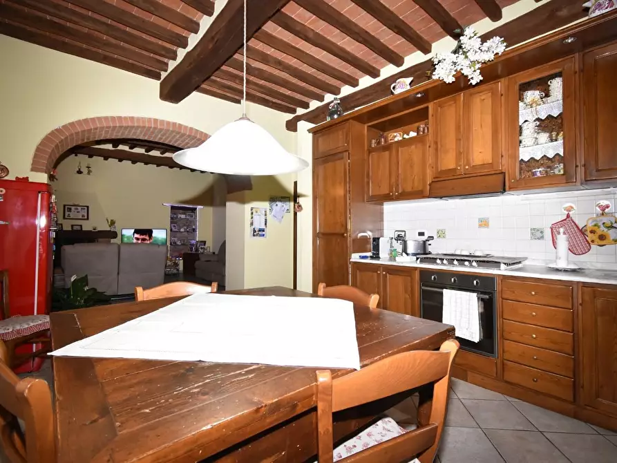 Immagine 3 di Appartamento in vendita  a Buti