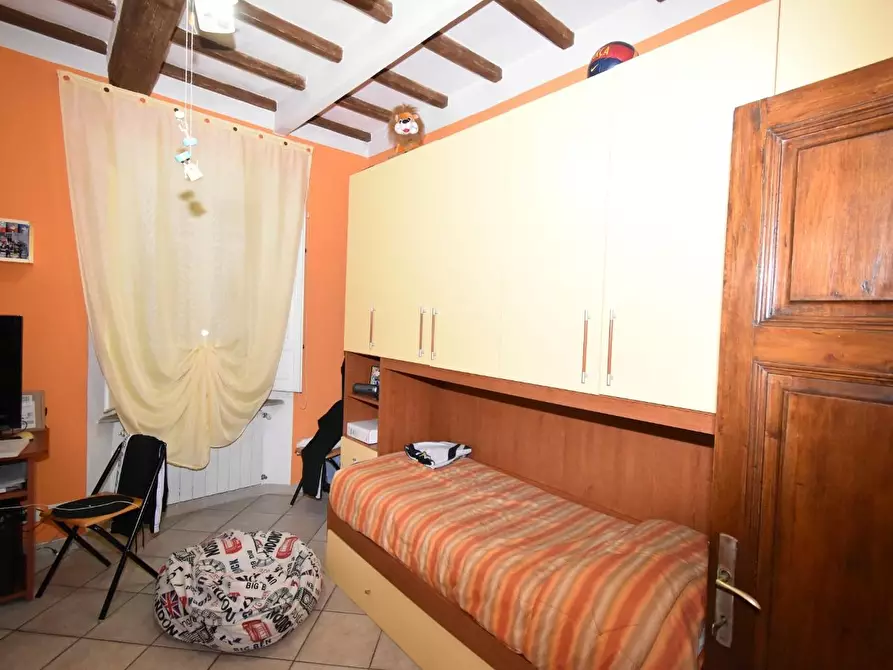 Immagine 13 di Appartamento in vendita  a Buti