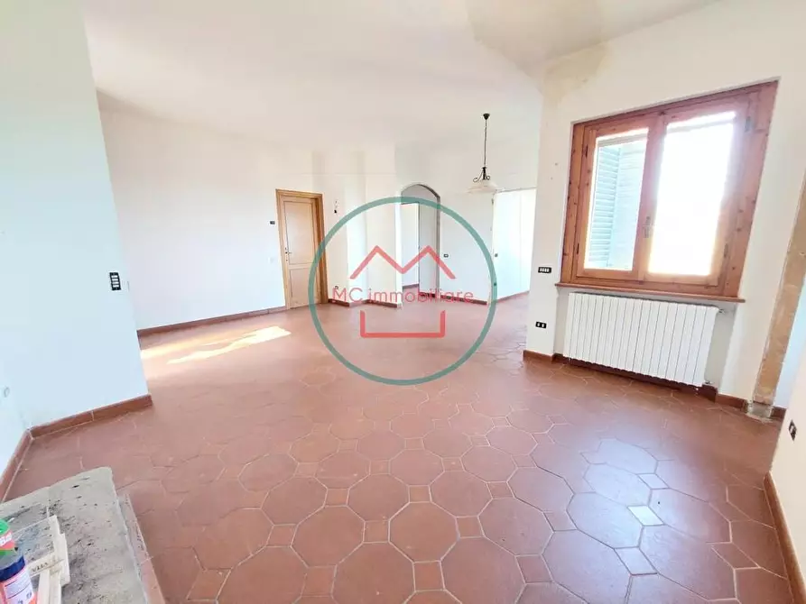 Immagine 8 di Appartamento in vendita  a Massa E Cozzile